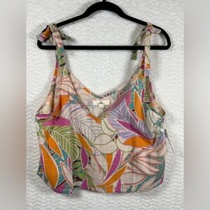 NWT Rip Curl Multicolor Leaf Print. Size large. Vacay ready in this beauty.